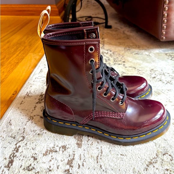 Dr. Martens | Vegan 1460 Lace Up Combat Boots in Cherry Red Oxford Rub Off - Picture 1 of 7
